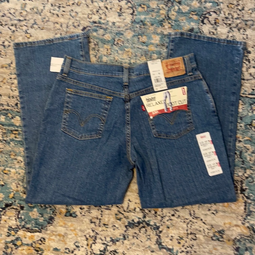 NWT Levi’s 550 Relaxed Boot Cut Jeans